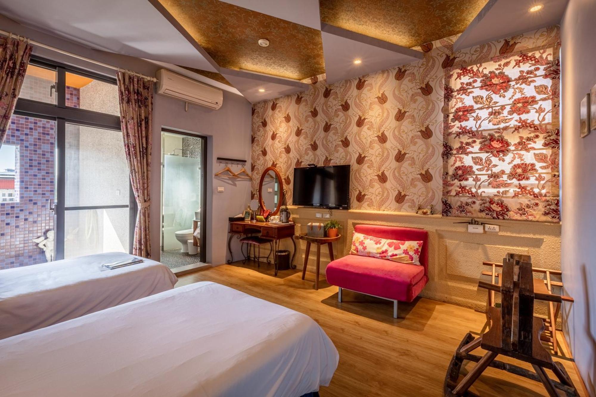 Queen Love Homestay Hualien City Room photo