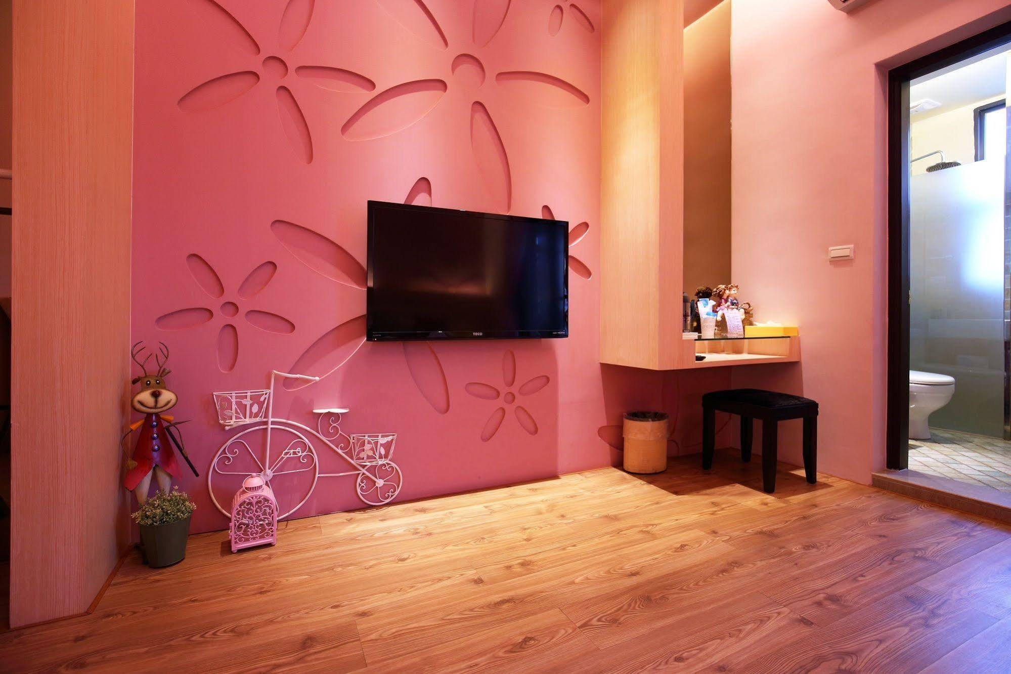 Queen Love Homestay Hualien City Exterior photo